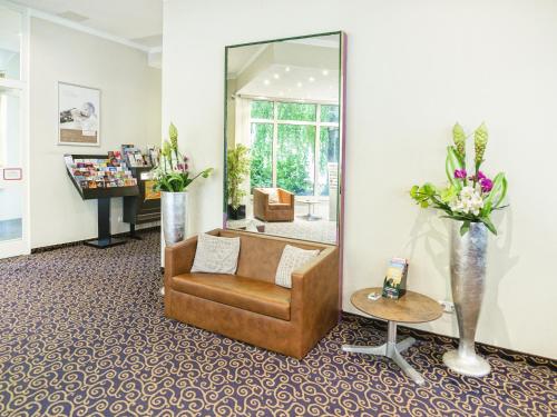 Hotel Domicil Hamburg by Golden Tulip - image 7