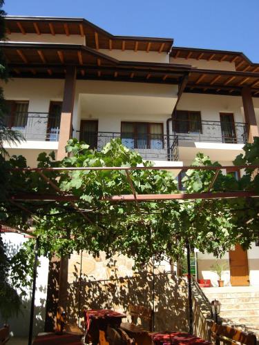 Centaur Family Hotel