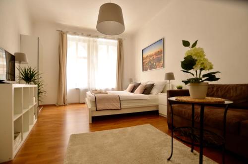 Beautiful Apartments in Prague, Прага (фото 6)