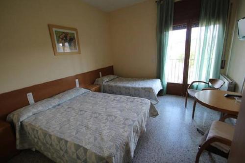  Pensio Fluvia, Pension in Báscara bei Espinavesa