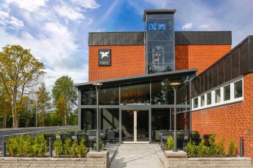 Almnäs Park Hotel - image 14