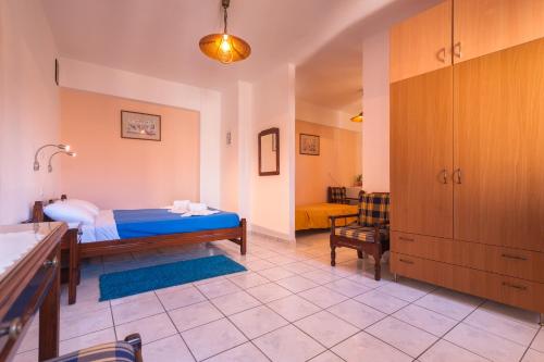 Poco Loco Bed & Breakfast - image 14