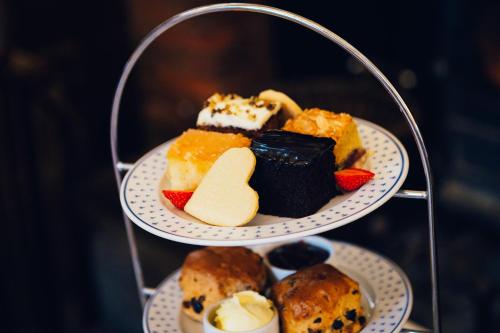Mercure Letchworth Hall Hotel - image 6