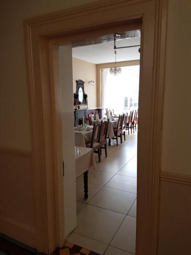 อาหารและเครื่องดื่ม, Myles Creek in คิลกี