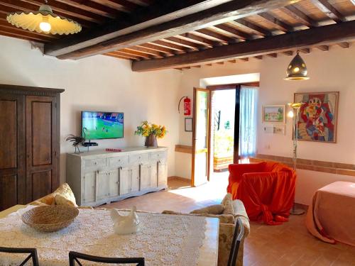  Podere Fontemigliari, Pension in Montecatini Val di Cecina