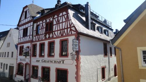 Hotel zur Grafschaft - Brauneberg