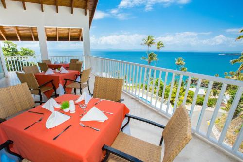 Food and beverages, Xeliter Vista Mare, Samana in Samana