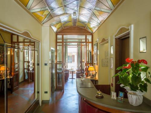 Vestíbulo, Hotel Panama in Florencia