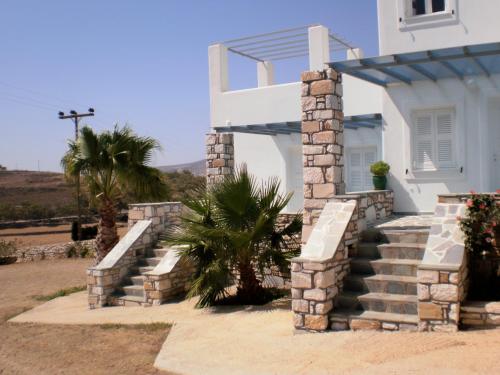 Panorama studios in PisoLivadi 5