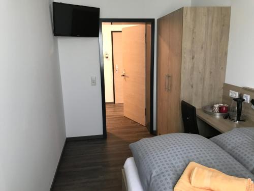Kraftwerk Relax Motel - image 11