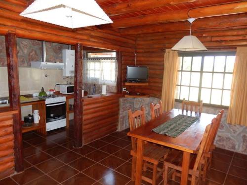 Las Cortaderas Cabanas de Tronco