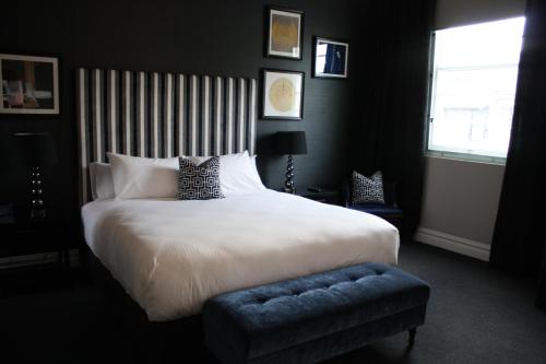 Mrs Banks Hotel - image 2