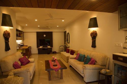 Lavasa Luxury Deck Apartment