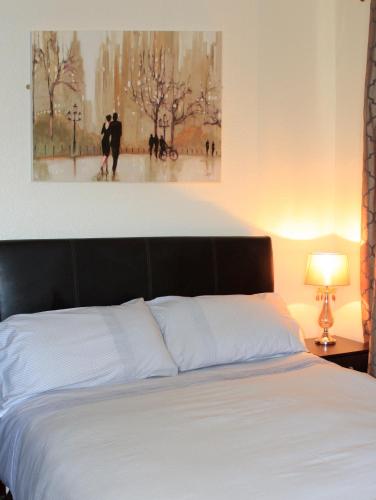 Adelphi Holiday Flats - image 2