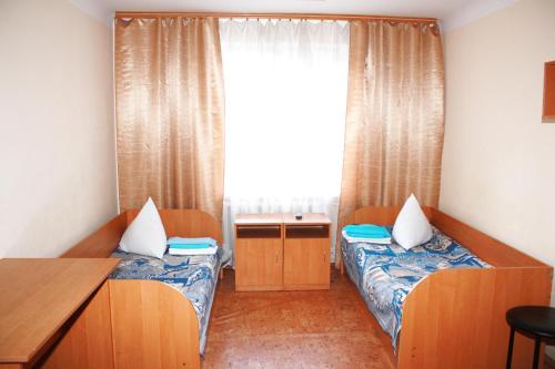 1 twin bed