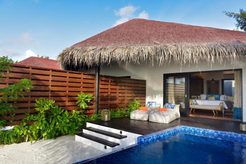 Beach Pool Villa image 8