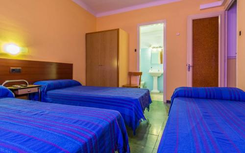 Hostal Urgell - image 5