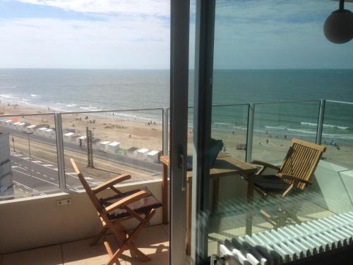  Apartment Raversijde with Seaview in Ostende