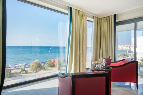 Victoria Palace Cefalù – Cefalu, CA