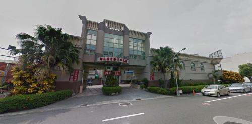 . 雲林斗六御花園汽車旅館