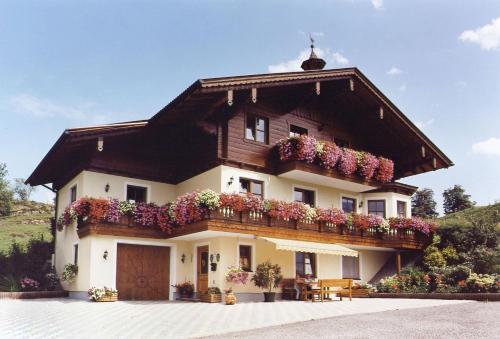 Haus Goldeggblick - Chambre d'hôtes - Goldegg