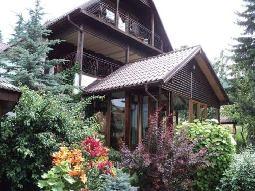 Kilátás, Casa Serban in Durau