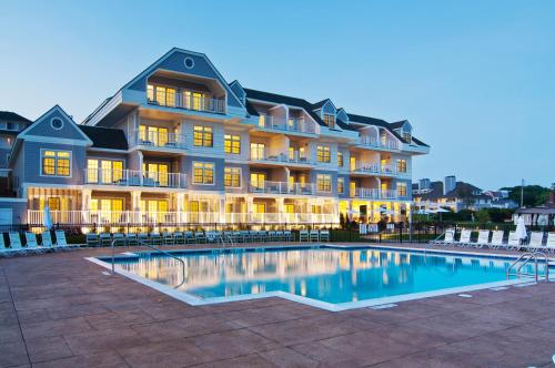 Water's Edge Resort & Spa in Westbrook 