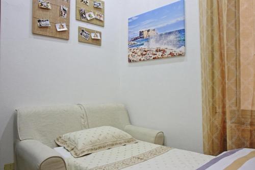 Fira's home, Neapel (Foto 6)