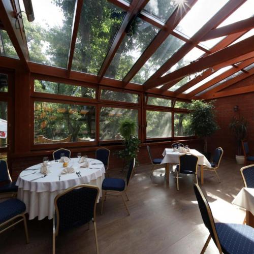 Étterem, Hotel Belfer in Zaniemysl