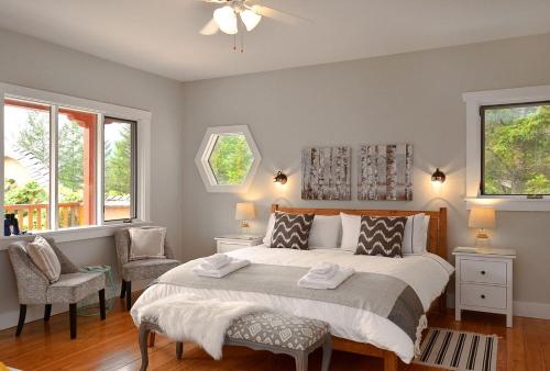 King Room with En Suite and Balcony