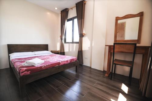 1 queen bed
