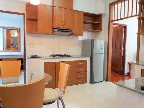 バンコク Hotel PT Court 3つ星 ホテル 施設