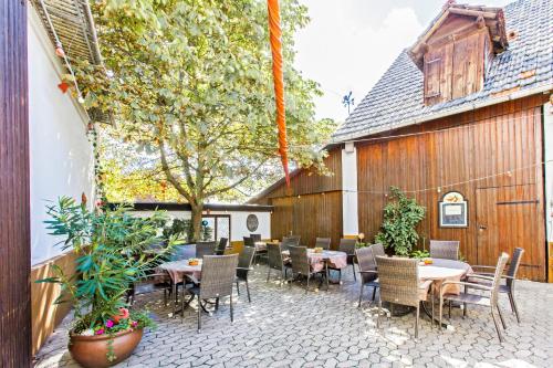 Iekārtas, Gasthaus zur Linde in Braunweiler