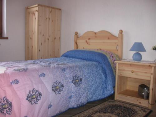 1 twin bed