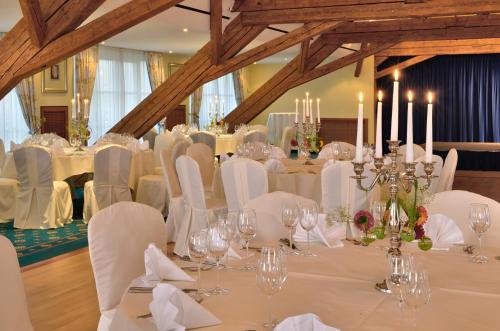 ห้องประชุม / บอลรูม, โรงแรมแดร์ ลินเดนโฮฟ (HOTEL DER LINDENHOF) in ก็อทธา