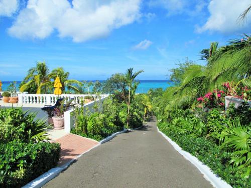 Ocean West Boutique Hotel in Nassau