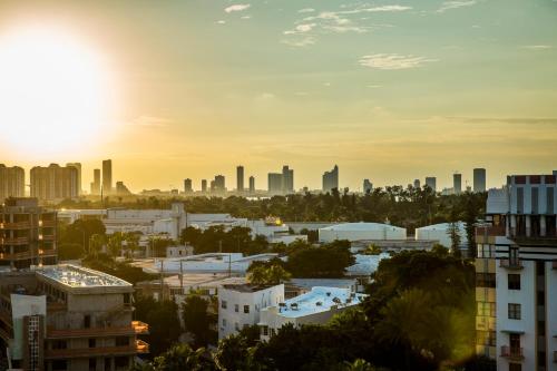 COMO Metropolitan Miami Beach - image 3