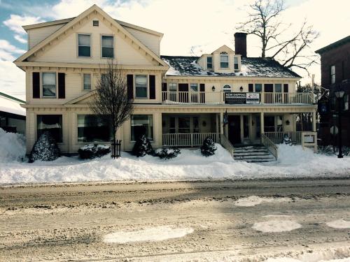 The Kennebunk Inn