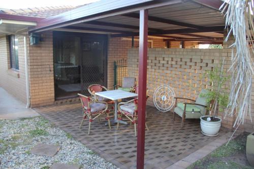 גינה, Bellarwi House in ווסט וויאלונג