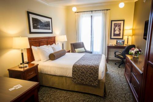 11343320 Hume Hotel & Spa