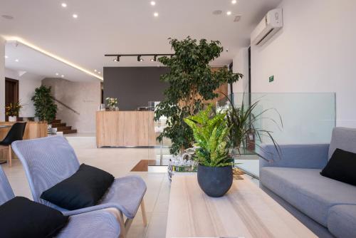 Central City Hotel in Crete Island