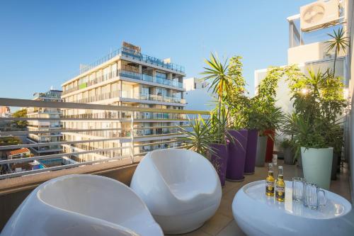 Apartment with Balcony image 6