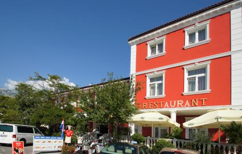 Lux Hotel Pansion