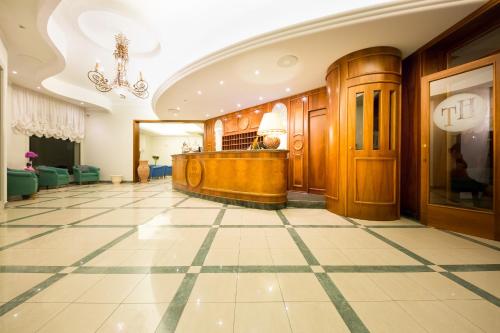 Hotel Tritone - image 8