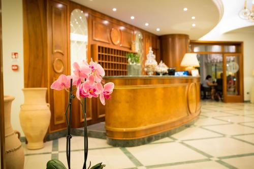 Hotel Tritone - image 9