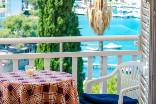  Apartment Julia, Pension in Cavtat