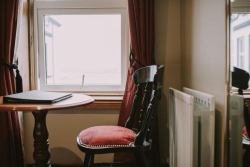 Royal Valentia Hotel - main image