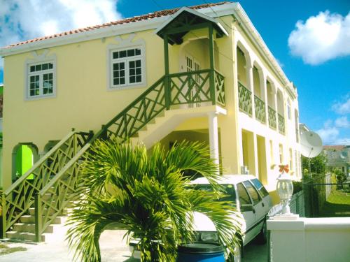 

Nicolodge Apartments