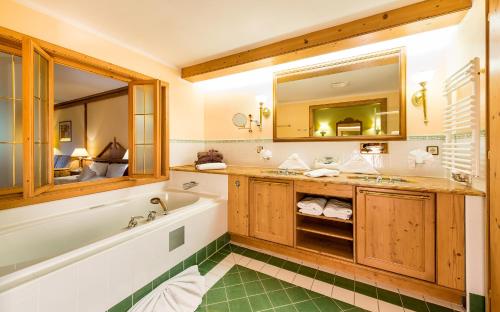 Suite, deluxe, whirlwanne