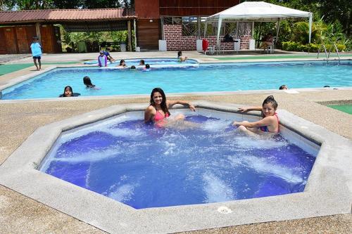 Kümblustünn, Hosteria Kindi Wasi in Puyo